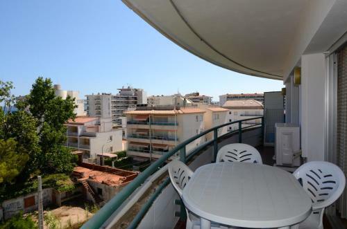Apartamento Medes Park