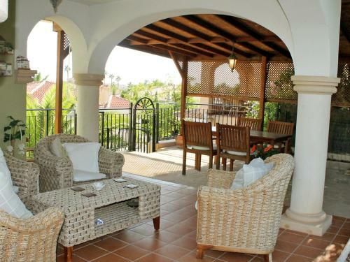 Holiday Home Bonalba Golf, Urb. Los Naranjos