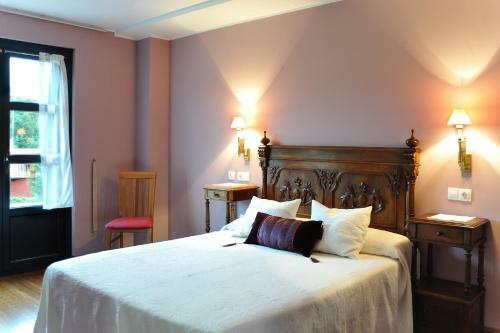 Apartamentos La Casona De La Roza