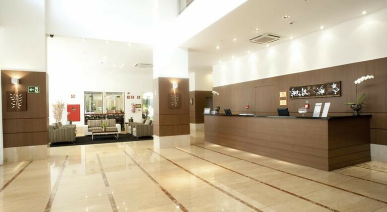 Hotel Nobile Su�tes Monumental