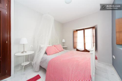 Apartamentos Pilatos King's Inn