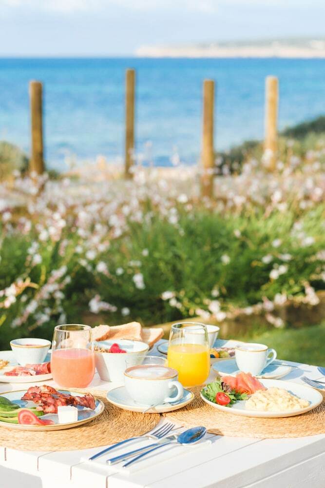 Gecko Hotel & Beach Club