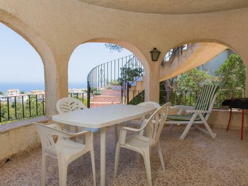 Holiday Home Balcon Al Mar 160-e
