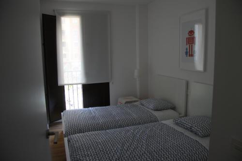 Apartamentos Hiedra Y Tapiner�a Mercado Central