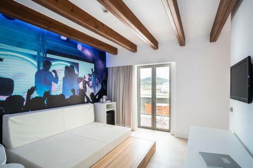 THB Bah�a Aparthotel
