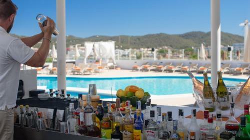 THB Bah�a Aparthotel