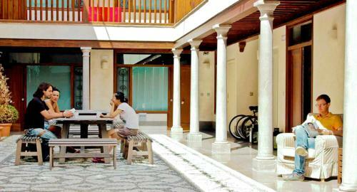 Albergue Granada Inn Backpackers