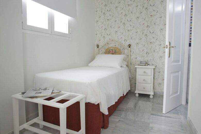 Hotel Puerta De Sevilla
