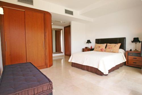 Villa Ambassador
