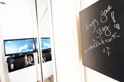 Hostal Backstage Boutique Townhouse