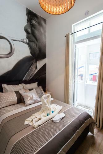 Hostal Backstage Boutique Townhouse