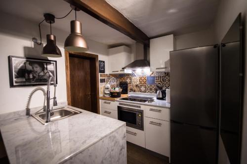 Hostal Backstage Boutique Townhouse
