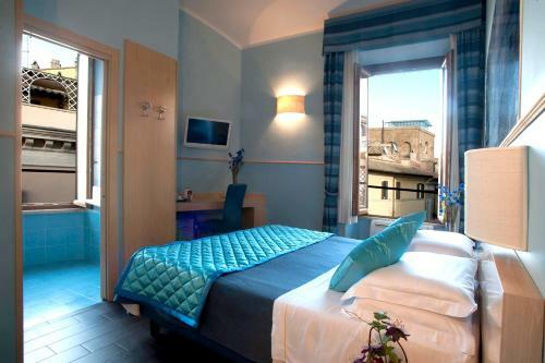 Hostal La Mongolfiera Rooms In Navona