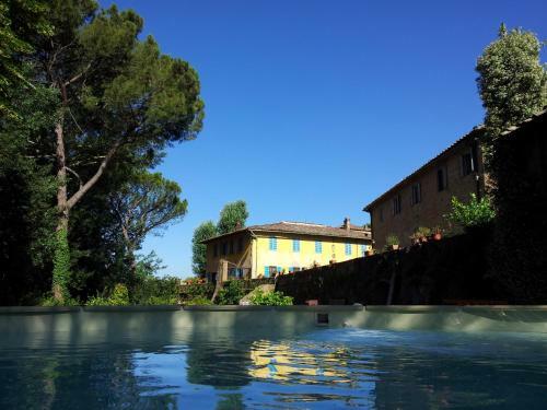 Hostal Bassetto Guesthouse