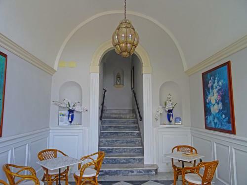 Palazzo Vergine I Due Mari Quality Bed&breakfast