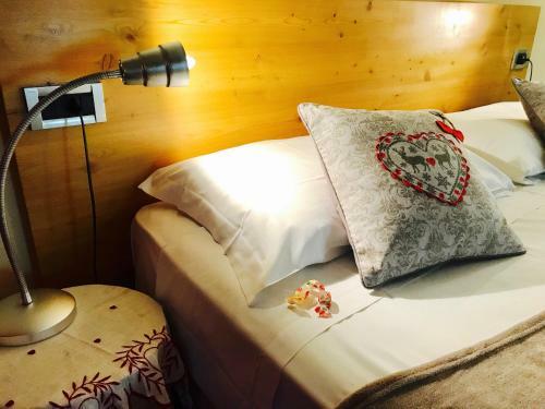 Shatush Hotel