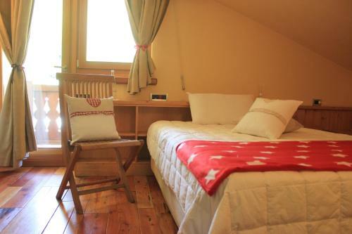 Shatush Hotel