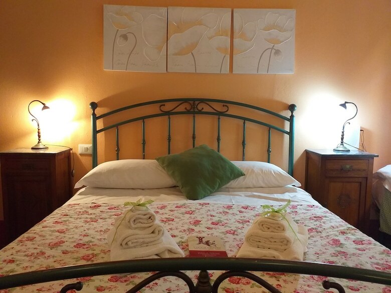 Hostal Lucca Charm