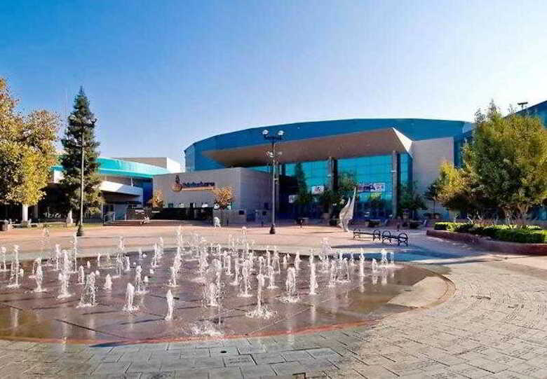 Hotel Bakersfield Marriott At The Convention Center