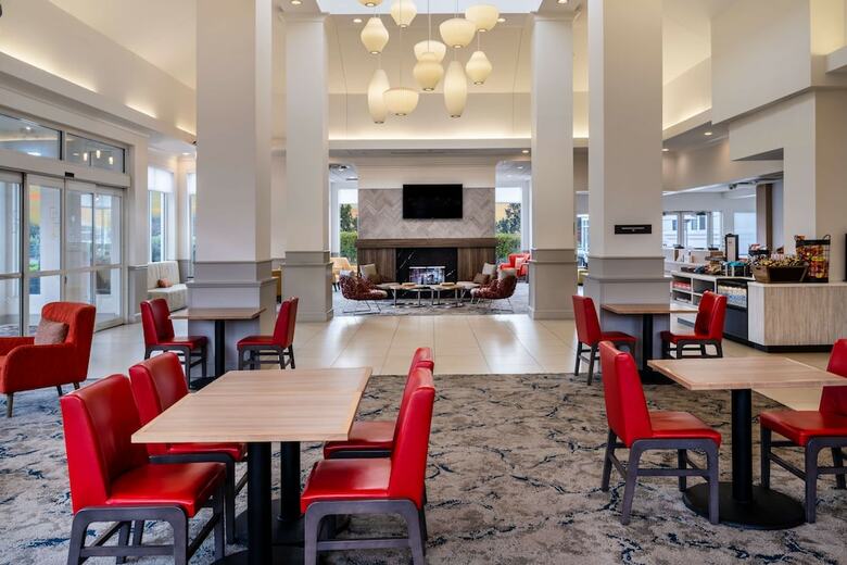 Hotel Hilton Garden Inn Bakersfield