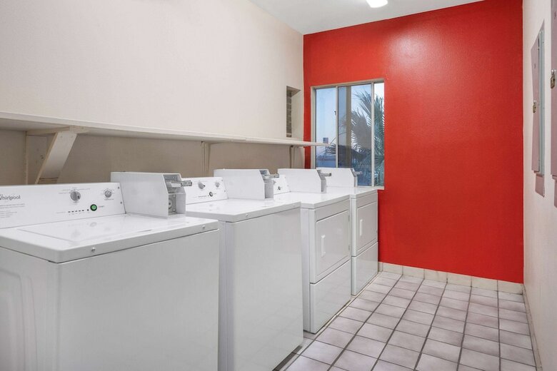 Hotel Ramada Limited Suites