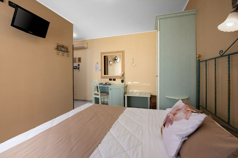 Hotel Baia Di Venere