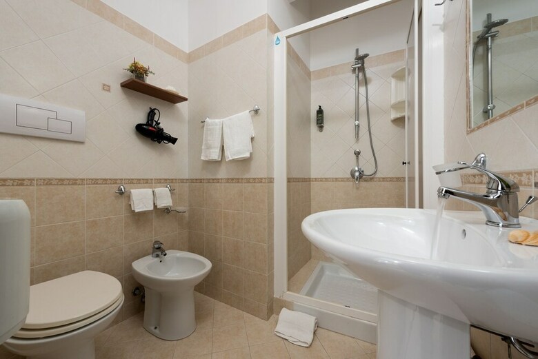 Hotel Baia Di Venere