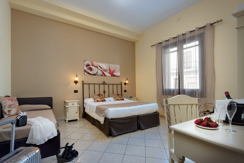 Hotel Baia Di Venere