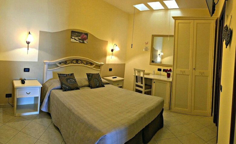 Hotel Baia Di Venere