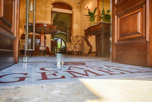 Hostal Casa Gemelli Boutique Guesthouse