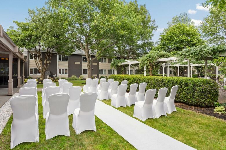 Doubletree Hotel Burlington