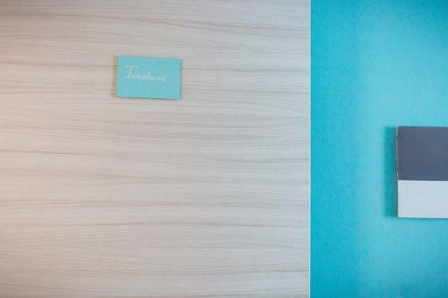 Colors B&B