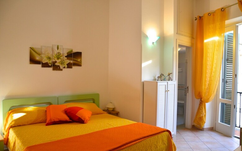 Hostal La Piazzetta