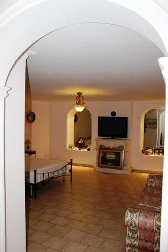 B&B Gallery