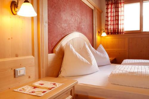 Hotel Garn� Iosc