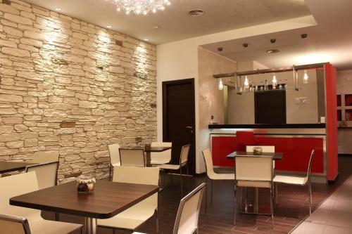 Hotel Albergo Miramonti