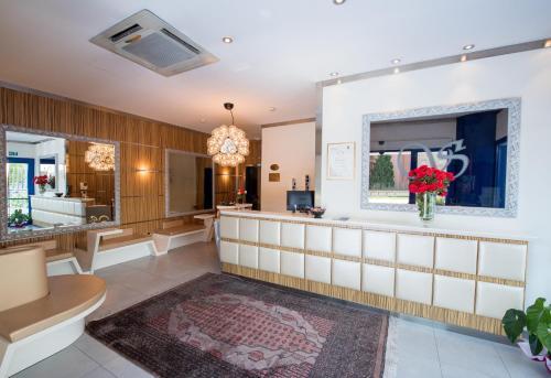 White Palace Hotel & Residence