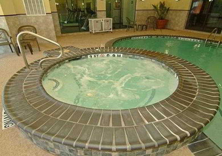 Hotel Comfort Suites