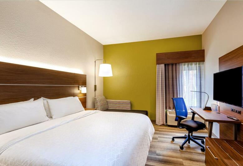 Hotel Holiday Inn Express Tampa/brandon