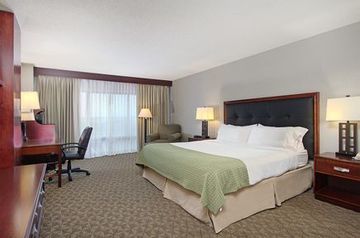 Hotel Holiday Inn University Plaza