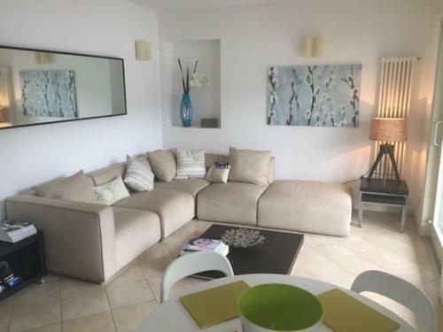 Laglio Apartment