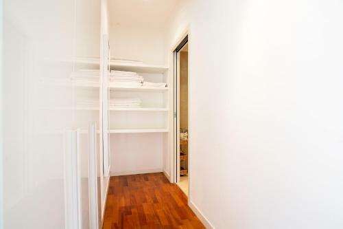 Laglio Apartment