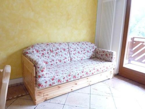Comano Terme Apartment