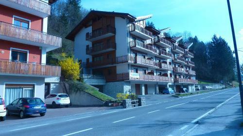 Comano Terme Apartment