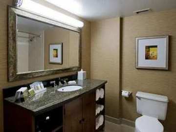 Doubletree Hotel Carson Civic Plaza