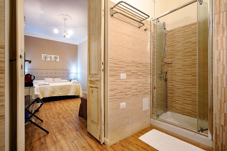 Hostal Onda Marina Rooms