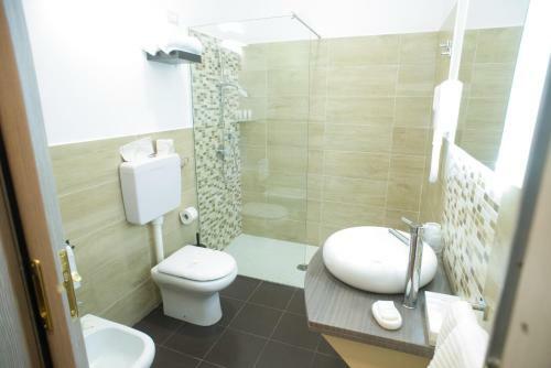 Hostal Napoli Milionaria B&B
