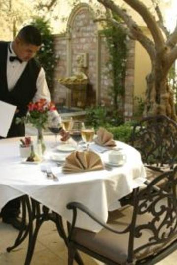 Ayres Hotel