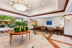 Embassy Suites Hotel Dulles Airport