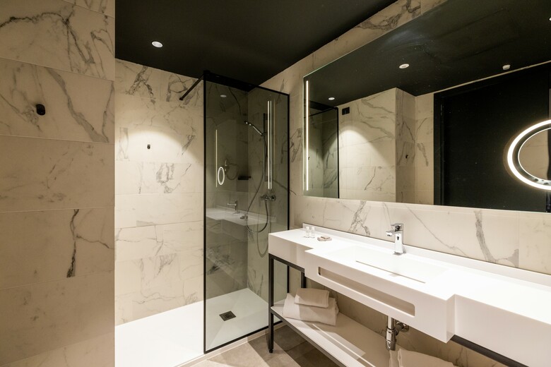 Smart Hotel Central